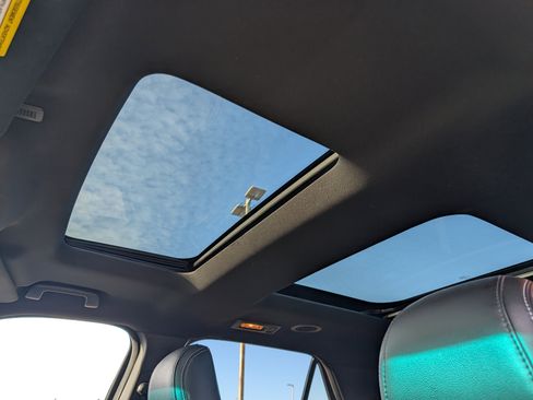 Certified 2017 Ford Explorer Limited w/ Equipment Group 303A image 36