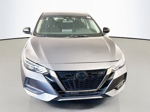 Used 2020 Nissan Sentra SR w/ Trunk Package FWD image 2