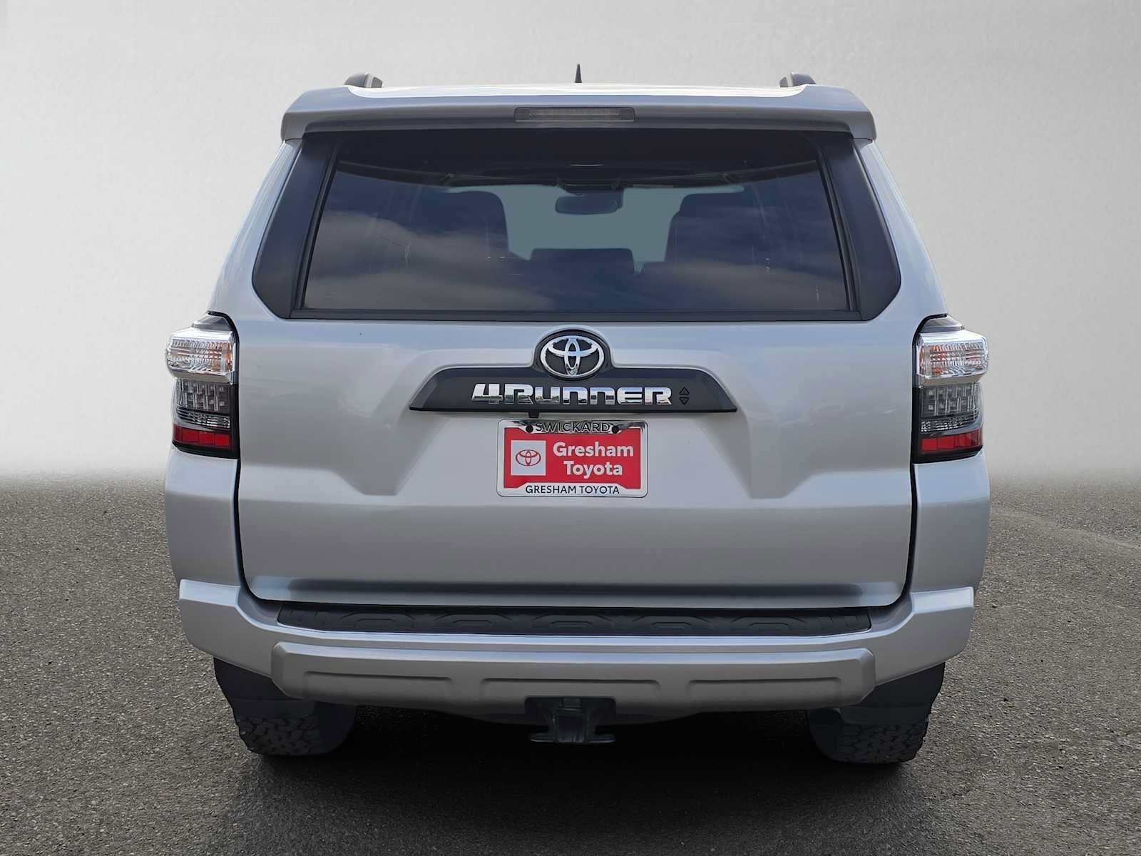 Certified 2021 Toyota 4Runner TRD Off-Road Premium w/ Moonroof Package AWD/4WD image 4