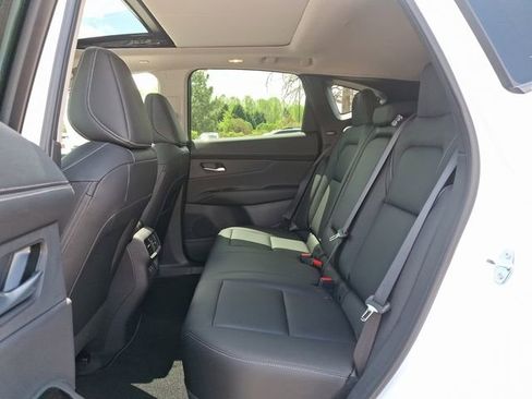 New 2025 Nissan Murano SL image 8