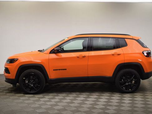New 2026 Jeep Compass Latitude image 11