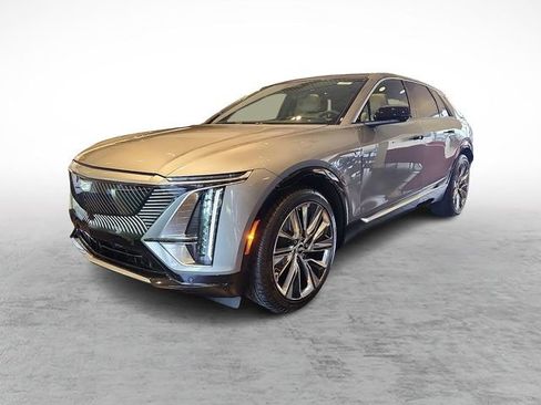 New 2026 Cadillac Lyriq Signature Luxury image 1
