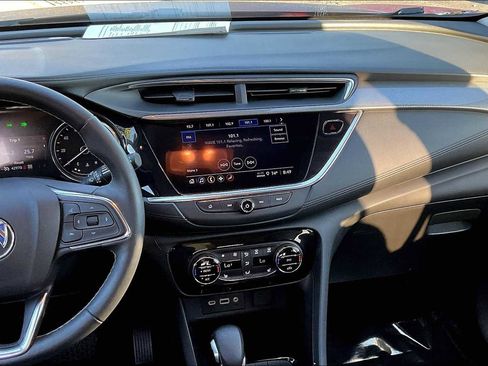 Used 2022 Buick Encore GX Essence w/ Experience Buick Package image 7