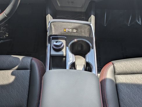 Used 2026 Chevrolet Equinox RS w/ Convenience Package III FWD image 21