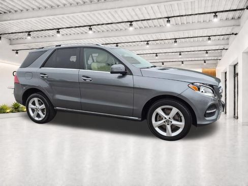 Used 2018 Mercedes-Benz GLE 350 4MATIC image 15