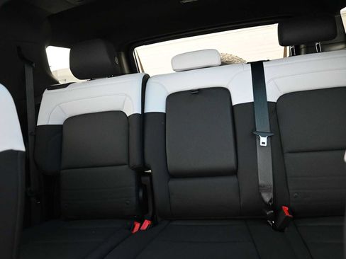 New 2025 GMC Hummer EV 3X image 16