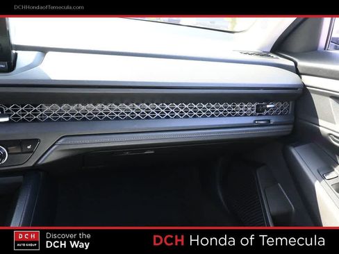 Certified 2025 Honda Accord SE image 13