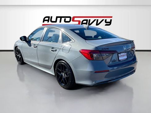 Used 2026 Honda Civic FWD Hybrid Sedan image 5