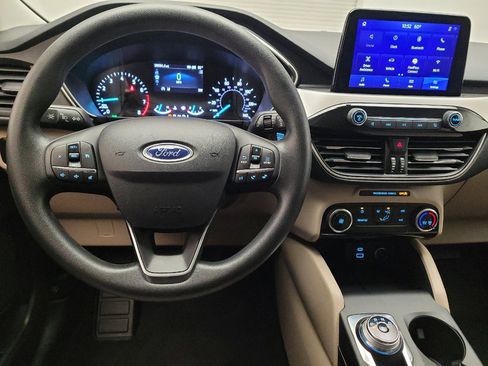 Used 2021 Ford Escape SE FWD image 22