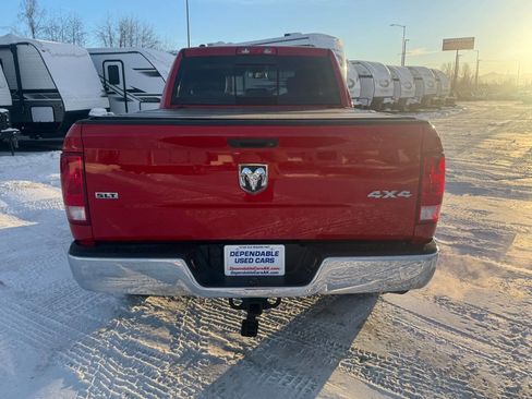 Used 2016 RAM 1500 Classic SLT w/ Luxury Group image 4