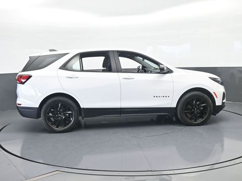 Used 2024 Chevrolet Equinox LS w/ Sport Edition image 7