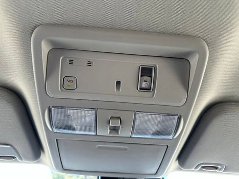 Certified 2024 Nissan Titan SV w/ SV Convenience Package AWD/4WD image 27