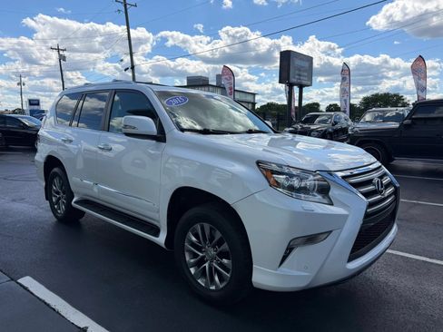 Used 2015 Lexus GX 460 Luxury AWD/4WD image 9