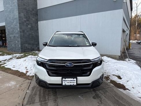 New 2025 Subaru Forester Touring image 10