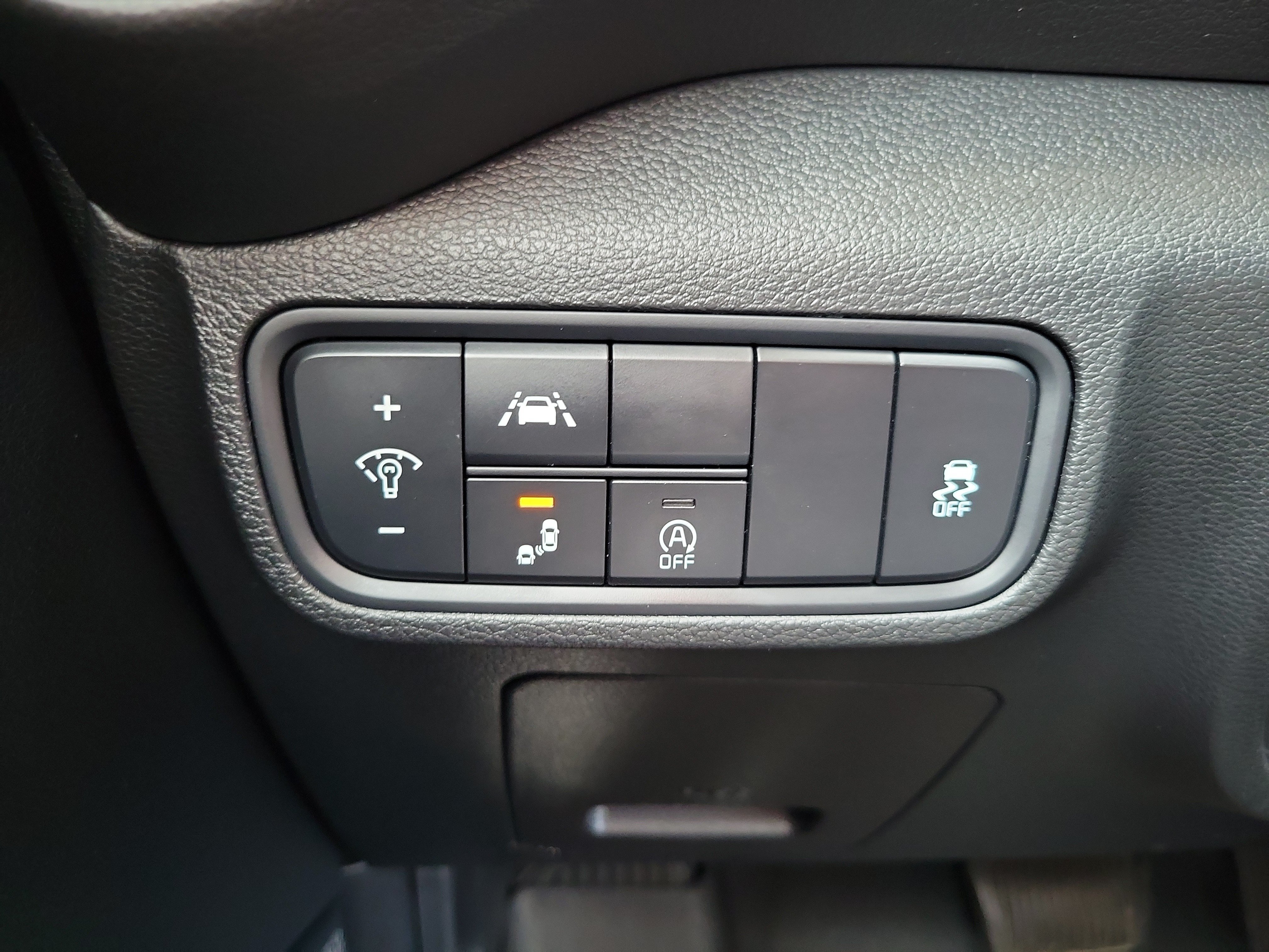 Used 2022 Kia Soul EX FWD image 25