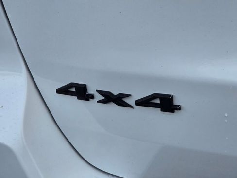 Used 2015 Jeep Grand Cherokee Laredo w/ Security & Convenience Group image 37