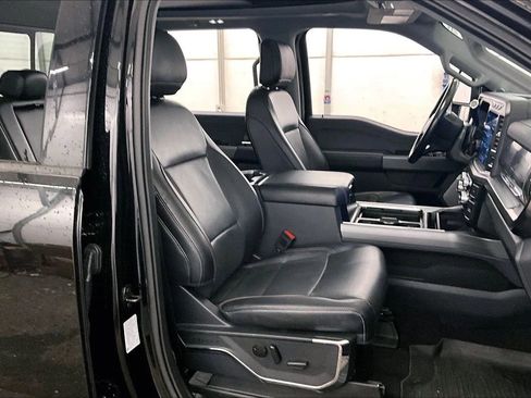 Used 2023 Ford F350 Lariat w/ Lariat Ultimate Package image 7