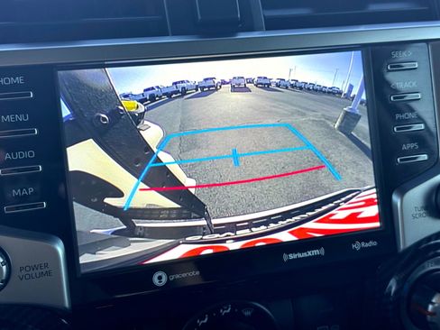 Used 2022 Toyota 4Runner SR5 Premium image 29