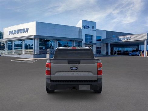 New 2025 Ford Maverick XLT w/ XLT Luxury Package image 5