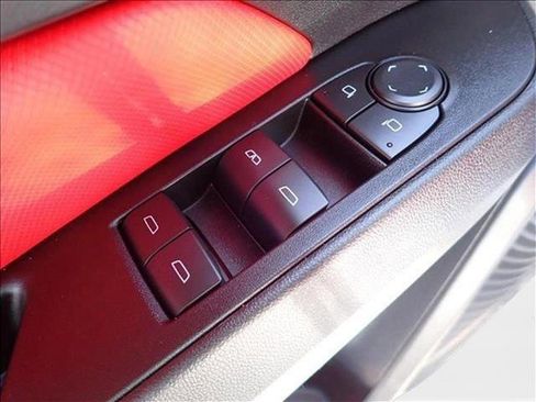 New 2025 Chevrolet Equinox EV RS image 14