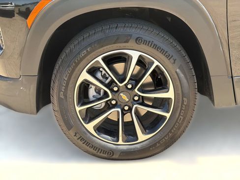 Used 2026 Chevrolet TrailBlazer LT AWD/4WD image 12