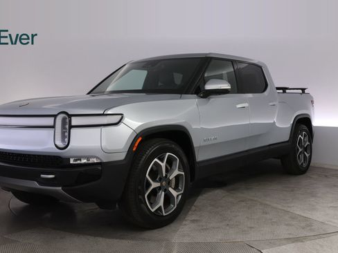Used 2024 Rivian R1T Adventure AWD/4WD image 2