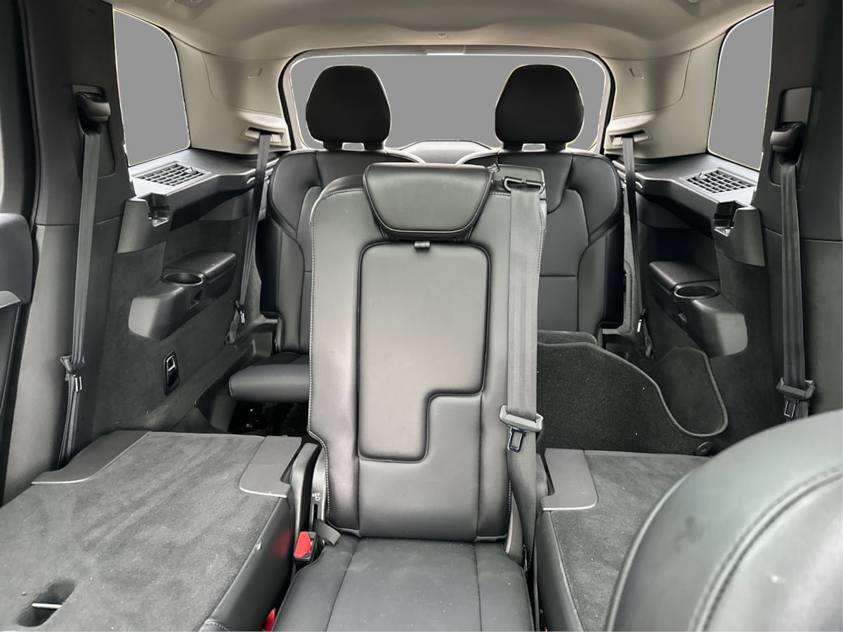 Used 2022 Volvo XC90 T5 Momentum AWD/4WD image 39
