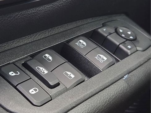 New 2025 RAM 1500 Classic Warlock image 17