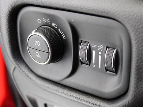 Used 2019 RAM 1500 Rebel w/ Rebel Level 2 Equipment Group AWD/4WD image 35