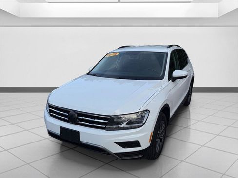 Used 2018 Volkswagen Tiguan SE AWD/4WD image 10
