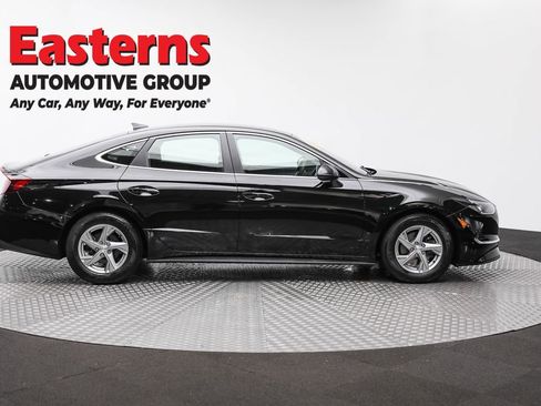 Used 2023 Hyundai Sonata SE image 4