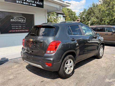 Used 2017 Chevrolet Trax LT AWD/4WD image 19