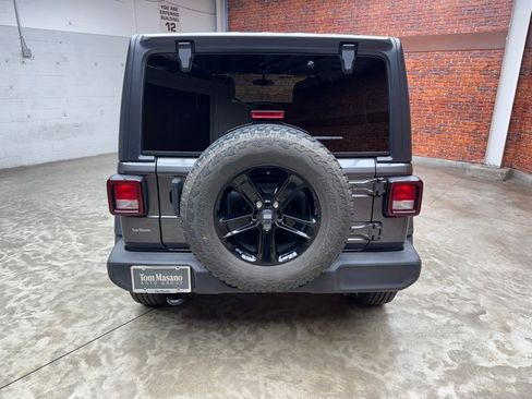 Used 2021 Jeep Wrangler Unlimited Sport image 5