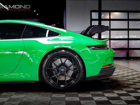 Used 2022 Porsche 911 GT3 RWD image 15