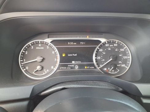 Certified 2025 Nissan Pathfinder S FWD image 16