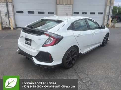 Used 2019 Honda Civic Sport image 8