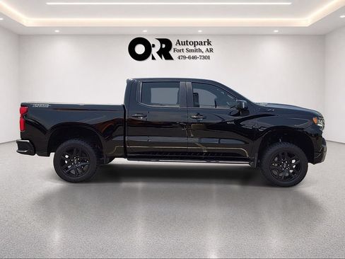 Used 2023 Chevrolet Silverado 1500 LT Trail Boss w/ LT Trail Boss Premium Package AWD/4WD image 6