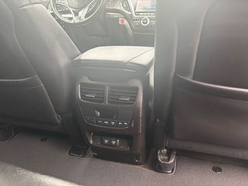 Used 2018 Acura MDX SH-AWD w/ Technology Package image 16