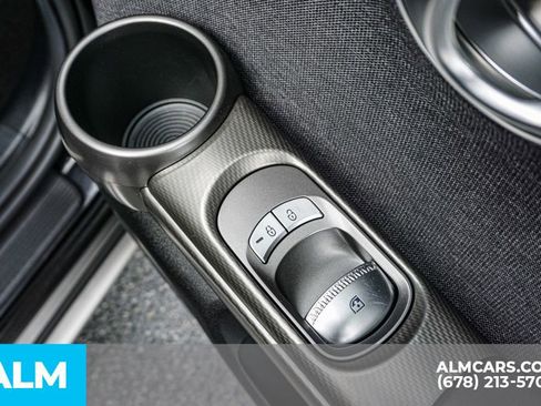 Used 2025 Genesis GV60 RWD image 65