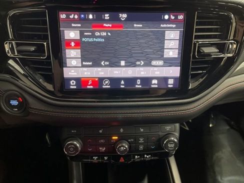 Used 2022 Dodge Durango R/T w/ Blacktop Package image 32