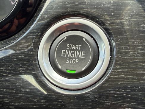 Certified 2023 Cadillac XT6 Premium Luxury w/ Technology Package image 25