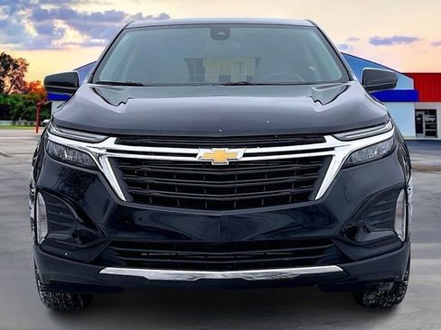 Used 2024 Chevrolet Equinox LT image 3