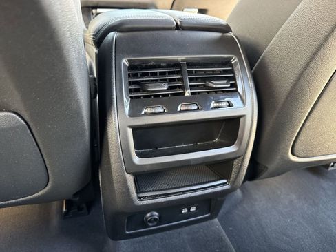 Used 2024 BMW X5 xDrive40i w/ M Sport Package AWD/4WD image 37