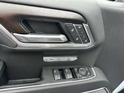 Certified 2026 GMC Sierra 1500 Denali AWD/4WD image 21