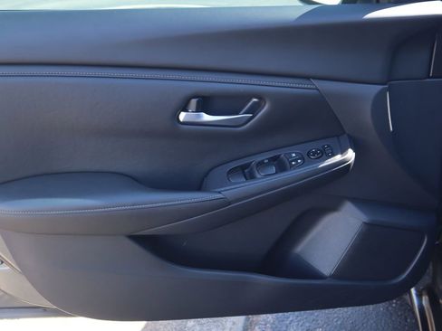 Used 2025 Nissan Sentra SV w/ All-Weather Package image 17