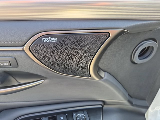 Used 2019 Lexus ES 350 F Sport FWD image 16