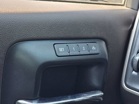 Used 2018 GMC Sierra 1500 Denali w/ Denali Ultimate Package AWD/4WD image 18
