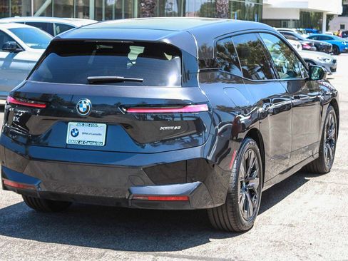 Used 2023 BMW iX xDrive50 w/ Premium Package AWD/4WD image 6