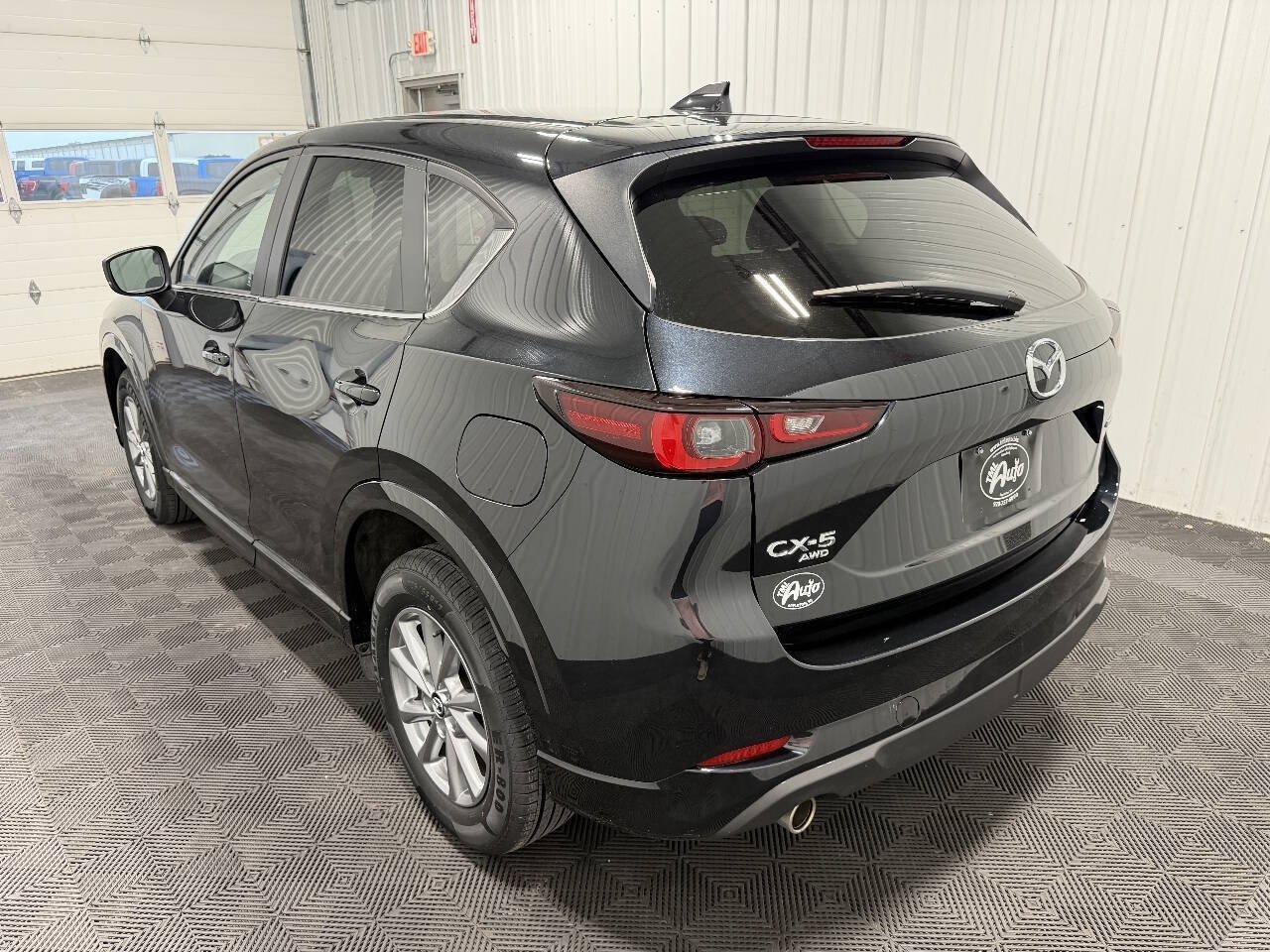 Used 2025 MAZDA CX-5 AWD 2.5 S w/ Select Package image 4
