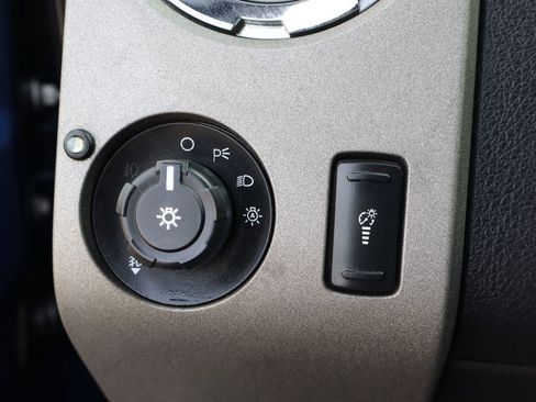 Used 2011 Ford F250 Lariat w/ Lariat Interior Pkg image 25